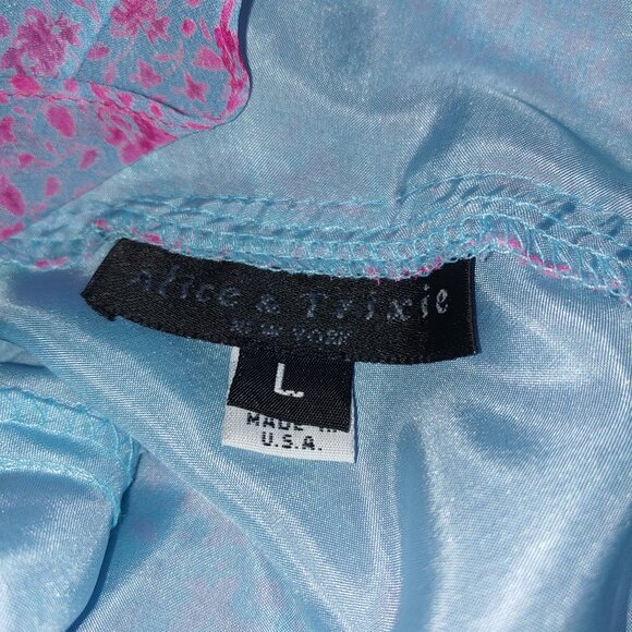 Alice & Trixie 100% Silk Floral Ruffle V-Neck Tie up Front Midi Dress Sz L Blue - Picture 3 of 8